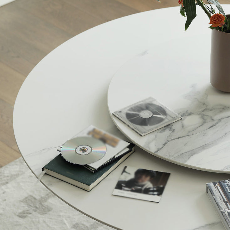 Contemporary Round Dining Table Sintered Stone Table with Brass Tulip Base Clearhalo ' dining_table' 'Dining Tables & Seating' 'Dining Tables' 'furn' 'furn_dining_table' 'Furniture' 'furniture_dining_table' 'Kitchen & Dining Furniture' 'kitchen&dining_furn' 'kitchen' 'kitchen_dining_table' 3583201