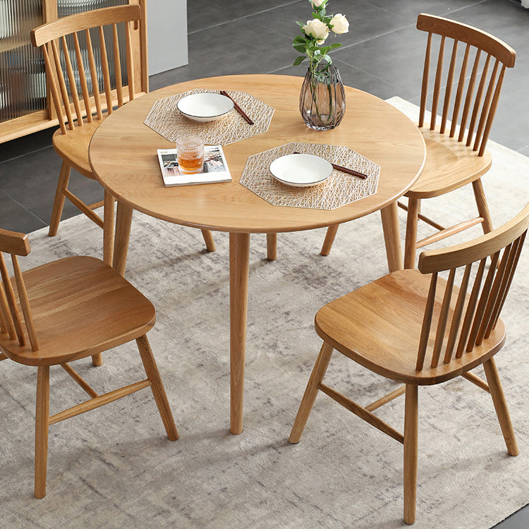 Modern Style Solid Wood Dining Table Round Table with 4 Legs for Coffee Shop Clearhalo ' dining_table' 'Dining Tables & Seating' 'Dining Tables' 'furn' 'furn_dining_table' 'Furniture' 'furniture_dining_table' 'Kitchen & Dining Furniture' 'kitchen&dining_furn' 'kitchen' 'kitchen_dining_table' 3643011