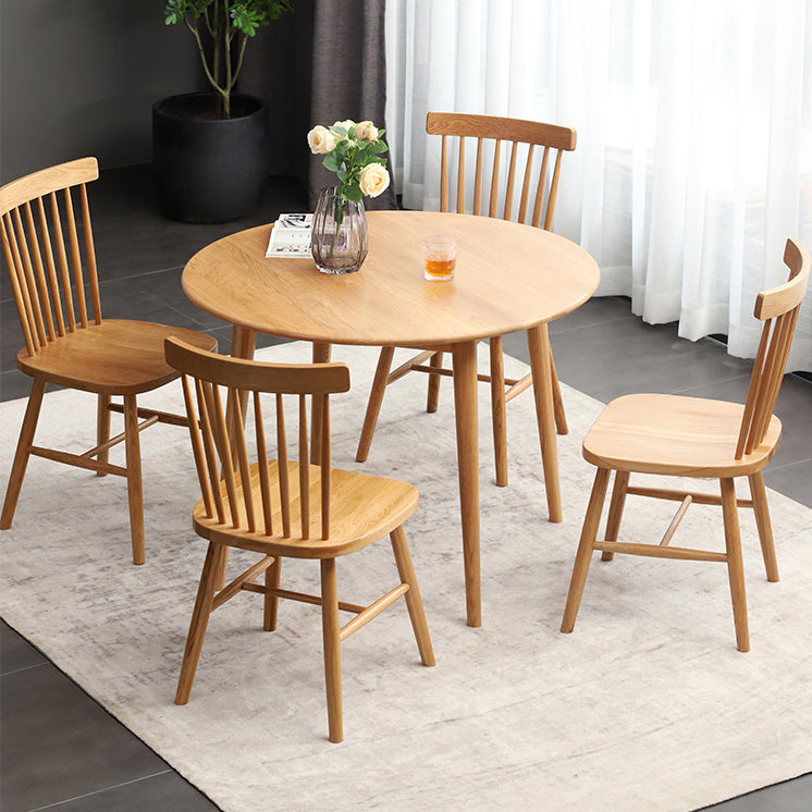 Modern Style Solid Wood Dining Table Round Table with 4 Legs for Coffee Shop Clearhalo ' dining_table' 'Dining Tables & Seating' 'Dining Tables' 'furn' 'furn_dining_table' 'Furniture' 'furniture_dining_table' 'Kitchen & Dining Furniture' 'kitchen&dining_furn' 'kitchen' 'kitchen_dining_table' 3643013