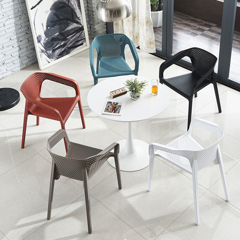 Contemporary Round Shape Sintered Stone Dining Table Standard Dining Table for Kitchen Clearhalo ' dining_table' 'Dining Tables & Seating' 'Dining Tables' 'furn' 'furn_dining_table' 'Furniture' 'furniture_dining_table' 'Kitchen & Dining Furniture' 'kitchen&dining_furn' 'kitchen' 'kitchen_dining_table' 3661943