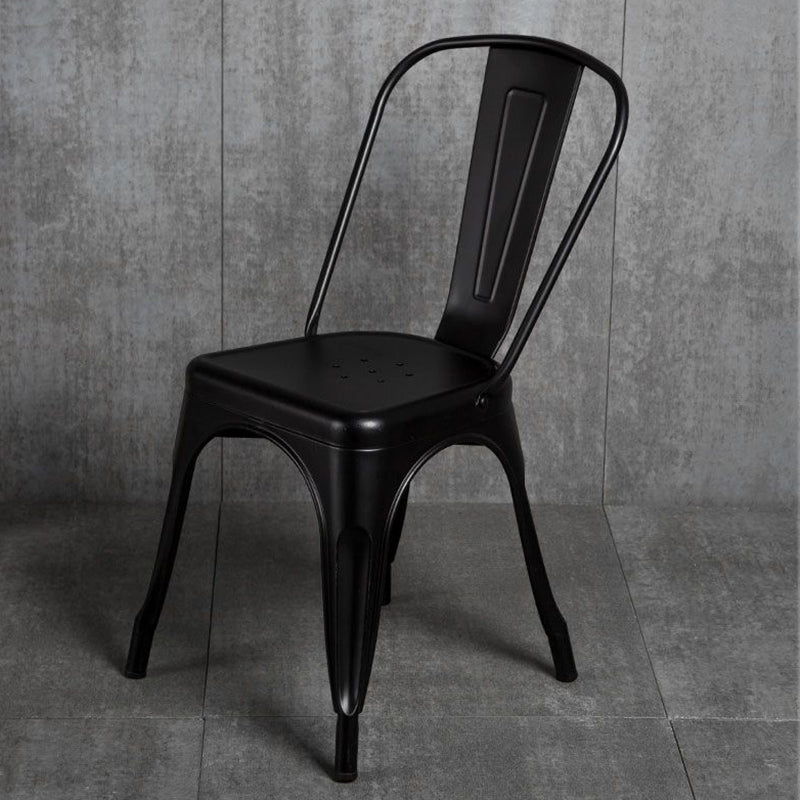 Industrial Dining Room Chair Slat Back Side Chair with Metal Legs for Home Use Black 1 Piece Clearhalo ' kitchen&dining_furn' 'Dining Chairs' 'Dining Tables & Seating' 'dining_chair' 'furn' 'furn_dining_chair' 'Furniture' 'furniture_dining_chair' 'Kitchen & Dining Furniture' 'kitchen' 3671070