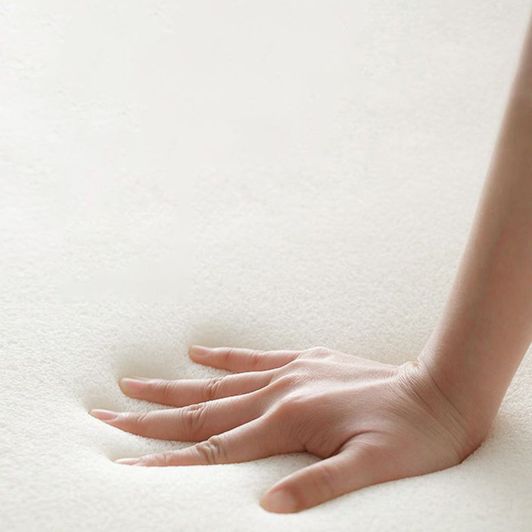 Modern Metal Indoor-Outdoor Chair Dining Room Armless Wingback Side Chair Clearhalo ' kitchen&dining_furn' 'Dining Chairs' 'Dining Tables & Seating' 'dining_chair' 'furn' 'furn_dining_chair' 'Furniture' 'furniture_dining_chair' 'Kitchen & Dining Furniture' 'kitchen' 3703373