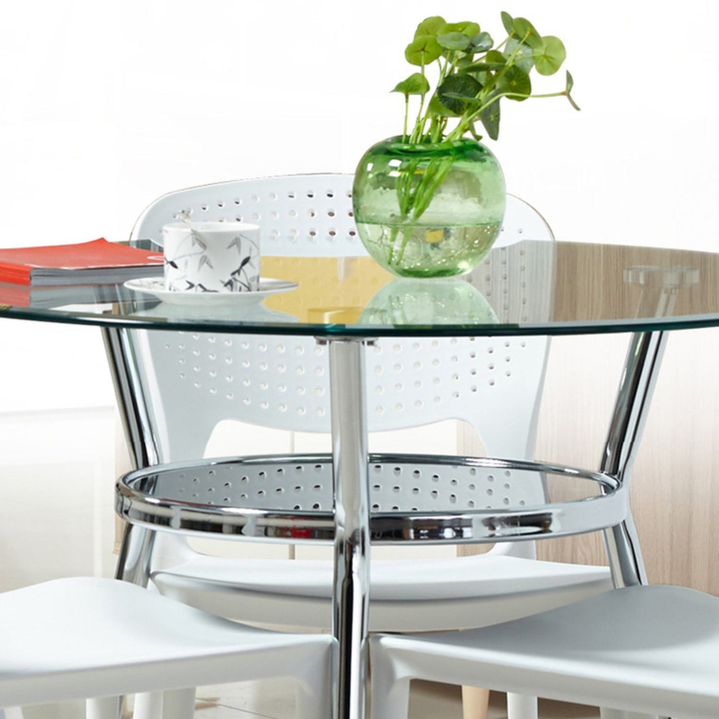 Simplicity Dining Site Table Tempered Glass Dining Room Home Furniture Clearhalo ' dining_table' 'Dining Tables & Seating' 'Dining Tables' 'furn' 'furn_dining_table' 'Furniture' 'furniture_dining_table' 'Kitchen & Dining Furniture' 'kitchen&dining_furn' 'kitchen' 'kitchen_dining_table' 3703908