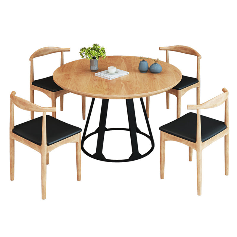 Round Solid Pinewood Brown Tone Dining Table Simplicity Pedestal Table for Dining Room Clearhalo ' dining_table' 'Dining Tables & Seating' 'Dining Tables' 'furn' 'furn_dining_table' 'Furniture' 'furniture_dining_table' 'Kitchen & Dining Furniture' 'kitchen&dining_furn' 'kitchen' 'kitchen_dining_table' 3704391