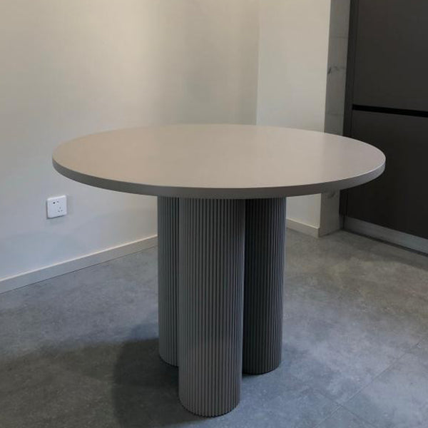 Modern Solid Wood Kitchen Dining Table Round Shape Standard Dining Table with 3 Legs Base Gray Without Chairs Clearhalo ' dining_table' 'Dining Tables & Seating' 'Dining Tables' 'furn' 'furn_dining_table' 'Furniture' 'furniture_dining_table' 'Kitchen & Dining Furniture' 'kitchen&dining_furn' 'kitchen' 'kitchen_dining_table' 3704558