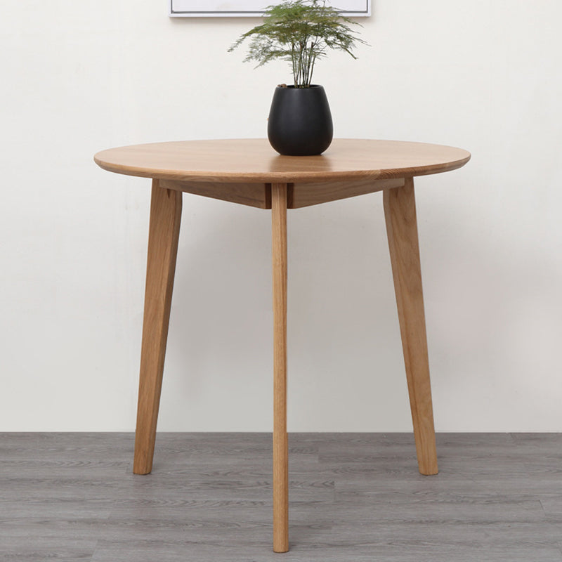 Contemporary Round Dining Room Table Oak Solid Wood Table for Home Use Clearhalo ' dining_table' 'Dining Tables & Seating' 'Dining Tables' 'furn' 'furn_dining_table' 'Furniture' 'furniture_dining_table' 'Kitchen & Dining Furniture' 'kitchen&dining_furn' 'kitchen' 'kitchen_dining_table' 3704631