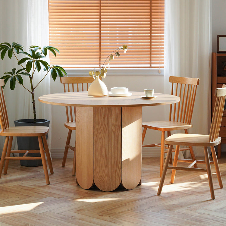 Oak Wood Round Dining Table Kitchen Table in Nature with Wooden Pedestal Clearhalo ' dining_table' 'Dining Tables & Seating' 'Dining Tables' 'furn' 'furn_dining_table' 'Furniture' 'furniture_dining_table' 'Kitchen & Dining Furniture' 'kitchen&dining_furn' 'kitchen' 'kitchen_dining_table' 3723896
