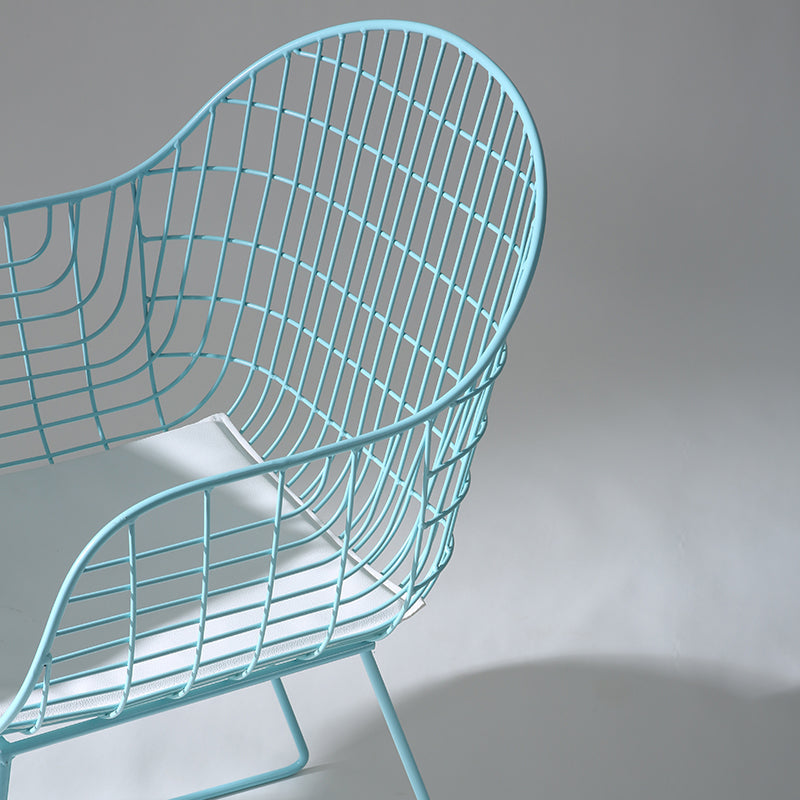 Contemporary Style Metal Dining Room Chair Windsor Back Arm Chair for Kitchen Clearhalo ' kitchen&dining_furn' 'Dining Chairs' 'Dining Tables & Seating' 'dining_chair' 'furn' 'furn_dining_chair' 'Furniture' 'furniture_dining_chair' 'Kitchen & Dining Furniture' 'kitchen' 3724900