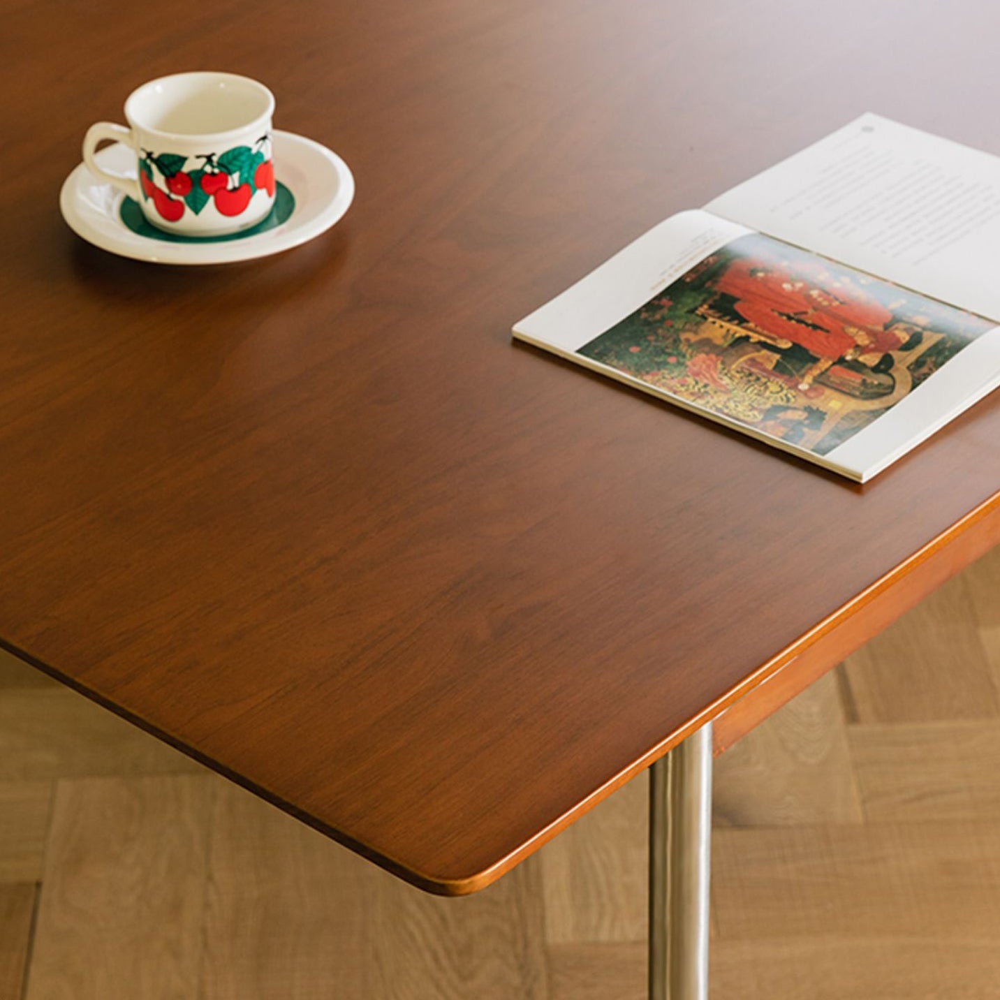 Minimalist Kitchen Brown Dining Table Rectangle Shape Solid Wood Dining Table with 4 Legs Base Clearhalo ' dining_table' 'Dining Tables & Seating' 'Dining Tables' 'furn' 'furn_dining_table' 'Furniture' 'furniture_dining_table' 'Kitchen & Dining Furniture' 'kitchen&dining_furn' 'kitchen' 'kitchen_dining_table' 3739411