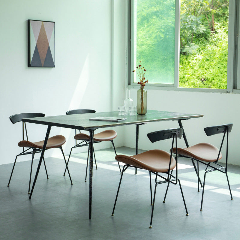 Industrial Rectangle Dining Room Table Oak Solid Wood Table with 4 Black Legs Clearhalo ' dining_table' 'Dining Tables & Seating' 'Dining Tables' 'furn' 'furn_dining_table' 'Furniture' 'furniture_dining_table' 'Kitchen & Dining Furniture' 'kitchen&dining_furn' 'kitchen' 'kitchen_dining_table' 3740110
