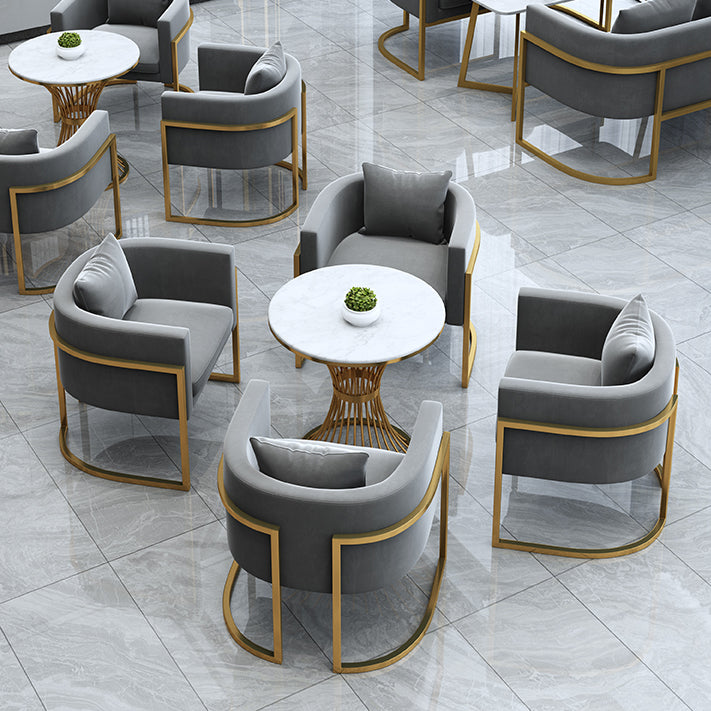 Minimalist White Standard Dining Table Round Shape Sintered Stone Dining Table with Pedestal Base Clearhalo ' dining_table' 'Dining Tables & Seating' 'Dining Tables' 'furn' 'furn_dining_table' 'Furniture' 'furniture_dining_table' 'Kitchen & Dining Furniture' 'kitchen&dining_furn' 'kitchen' 'kitchen_dining_table' 3816661