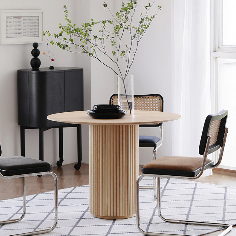 Round Modern Dining Table Wood Color Fixed Table with Pinewood Solid Wood Clearhalo ' dining_table' 'Dining Tables & Seating' 'Dining Tables' 'furn' 'furn_dining_table' 'Furniture' 'furniture_dining_table' 'Kitchen & Dining Furniture' 'kitchen&dining_furn' 'kitchen' 'kitchen_dining_table' 3816733