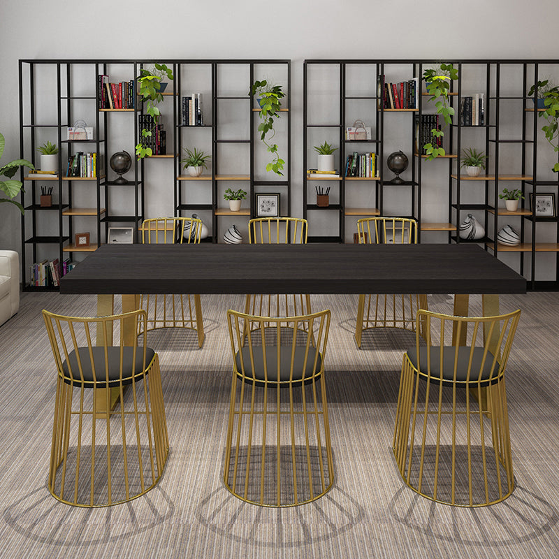 Rectangle Dining Site Table Traditional Luxury Dinette Table with Pine Solid Wood Clearhalo ' dining_table' 'Dining Tables & Seating' 'Dining Tables' 'furn' 'furn_dining_table' 'Furniture' 'furniture_dining_table' 'Kitchen & Dining Furniture' 'kitchen&dining_furn' 'kitchen' 'kitchen_dining_table' 3816747