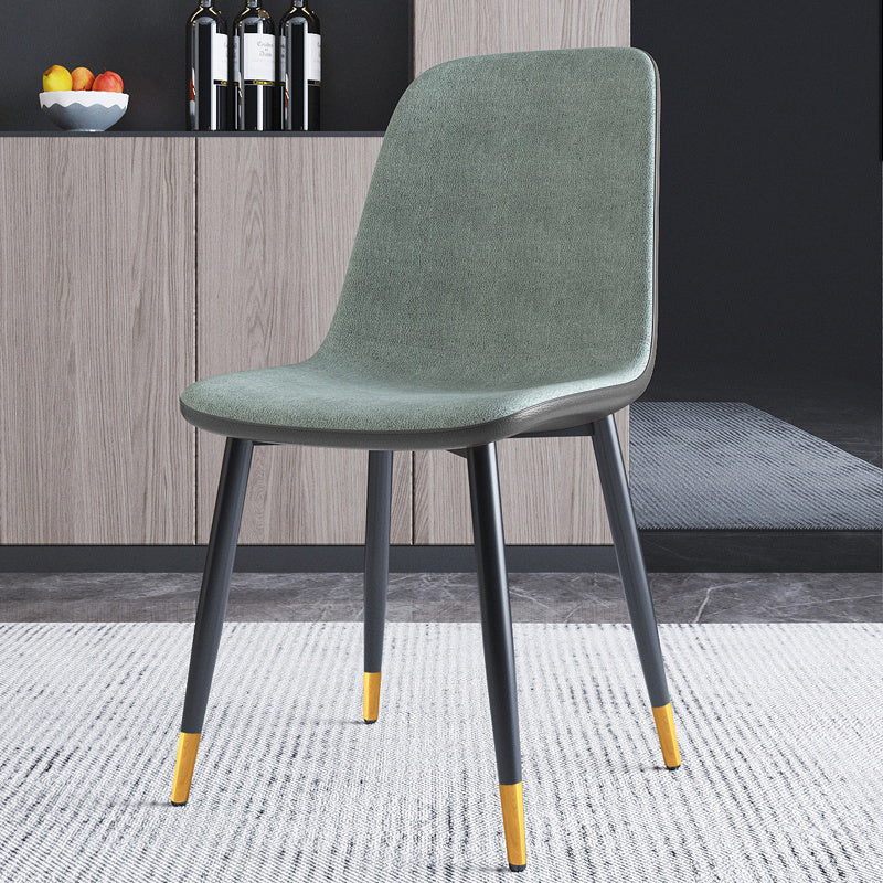 Home Scandinavian Side Chair Solid Back Metal Dining Room Chair with Black Legs Green 1 Piece Brass Gold Clearhalo ' kitchen&dining_furn' 'Dining Chairs' 'Dining Tables & Seating' 'dining_chair' 'furn' 'furn_dining_chair' 'Furniture' 'furniture_dining_chair' 'Kitchen & Dining Furniture' 'kitchen' 3827657