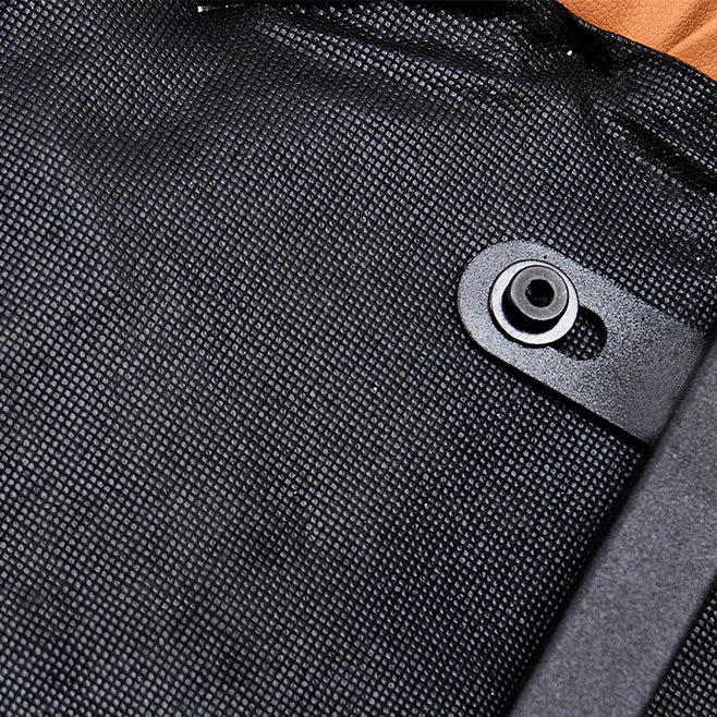 Modern Leather Dining Chair Solid Back Armless Side Chairs with Metal Legs Clearhalo ' kitchen&dining_furn' 'Dining Chairs' 'Dining Tables & Seating' 'dining_chair' 'furn' 'furn_dining_chair' 'Furniture' 'furniture_dining_chair' 'Kitchen & Dining Furniture' 'kitchen' 3835267