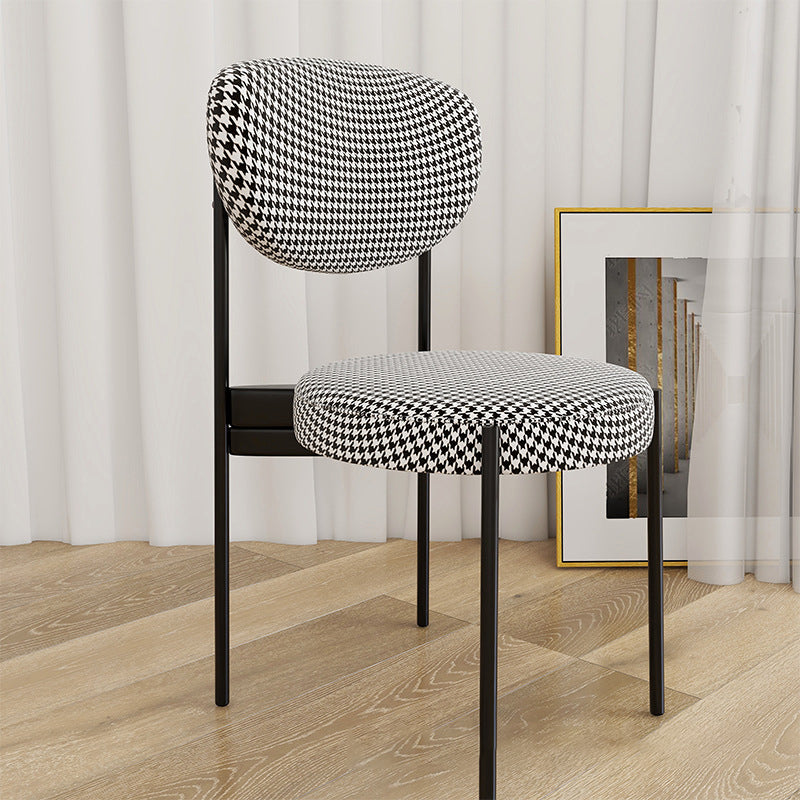 Glam Style Metal Side Chair Matte Finish Open Back Dining Chair for Home Use Black-White 1 Piece Black Clearhalo ' kitchen&dining_furn' 'Dining Chairs' 'Dining Tables & Seating' 'dining_chair' 'furn' 'furn_dining_chair' 'Furniture' 'furniture_dining_chair' 'Kitchen & Dining Furniture' 'kitchen' 3836118