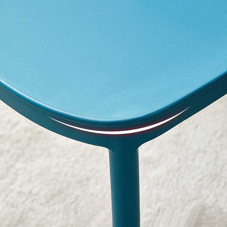 Plastic Modern Style Indoor-Outdoor Chair Open Back Dining Side Chairs Clearhalo ' kitchen&dining_furn' 'Dining Chairs' 'Dining Tables & Seating' 'dining_chair' 'furn' 'furn_dining_chair' 'Furniture' 'furniture_dining_chair' 'Kitchen & Dining Furniture' 'kitchen' 3837017