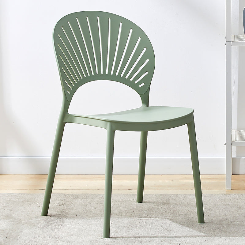 Plastic Modern Style Indoor-Outdoor Chair Open Back Dining Side Chairs Green 1 Piece Clearhalo ' kitchen&dining_furn' 'Dining Chairs' 'Dining Tables & Seating' 'dining_chair' 'furn' 'furn_dining_chair' 'Furniture' 'furniture_dining_chair' 'Kitchen & Dining Furniture' 'kitchen' 3837043