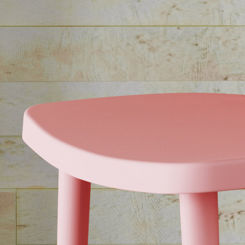 Contemporary Plastic Armless Chair Windsor Back Side Chair for Home Use Clearhalo ' kitchen&dining_furn' 'Dining Chairs' 'Dining Tables & Seating' 'dining_chair' 'furn' 'furn_dining_chair' 'Furniture' 'furniture_dining_chair' 'Kitchen & Dining Furniture' 'kitchen' 3851892