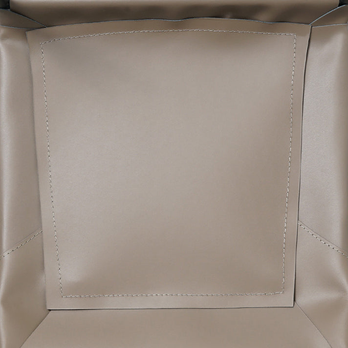 Designer Style Home Leather Chair Matte Finish Parsons Dining Side Chair Clearhalo ' kitchen&dining_furn' 'Dining Chairs' 'Dining Tables & Seating' 'dining_chair' 'furn' 'furn_dining_chair' 'Furniture' 'furniture_dining_chair' 'Kitchen & Dining Furniture' 'kitchen' 3852432