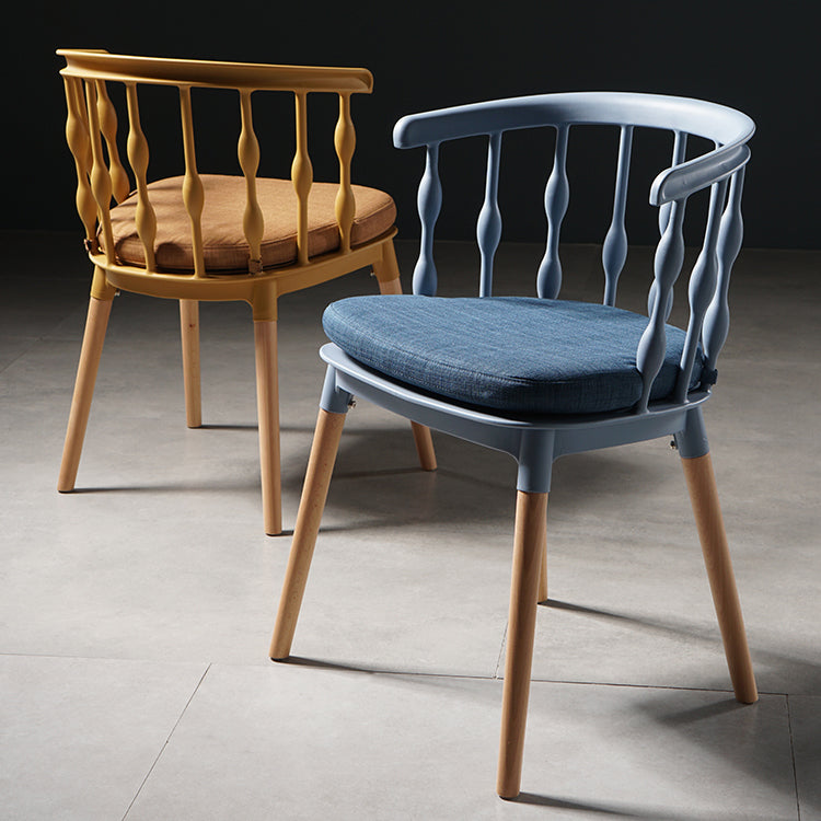 Contemporary Style Dining Room Chairs Plastic Armless Chairs with Wooden Legs Clearhalo ' kitchen&dining_furn' 'Dining Chairs' 'Dining Tables & Seating' 'dining_chair' 'furn' 'furn_dining_chair' 'Furniture' 'furniture_dining_chair' 'Kitchen & Dining Furniture' 'kitchen' 3853992