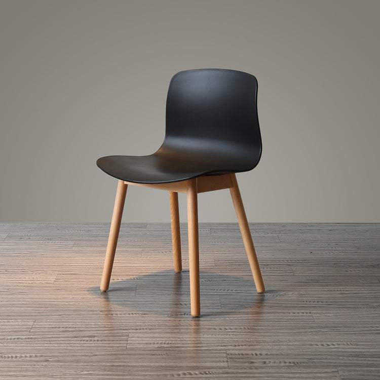 Modern Style Beech Wood Chair Kitchen Dining Room Solid Back Side Chairs Black 1 Piece Natural Wood Clearhalo ' kitchen&dining_furn' 'Dining Chairs' 'Dining Tables & Seating' 'dining_chair' 'furn' 'furn_dining_chair' 'Furniture' 'furniture_dining_chair' 'Kitchen & Dining Furniture' 'kitchen' 3854043