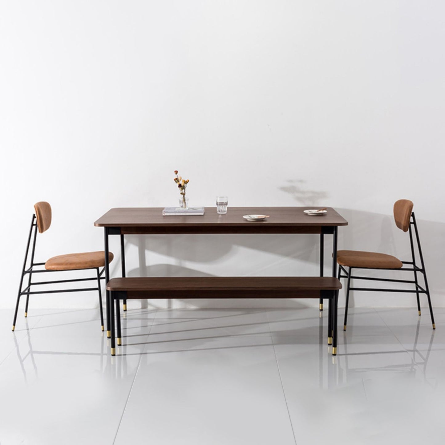 Rectangle Pine Solid Wood Table Luxury Dining Table in Brown with 4 Legs for Restaurant Clearhalo ' dining_table' 'Dining Tables & Seating' 'Dining Tables' 'furn' 'furn_dining_table' 'Furniture' 'furniture_dining_table' 'Kitchen & Dining Furniture' 'kitchen&dining_furn' 'kitchen' 'kitchen_dining_table' 3864672