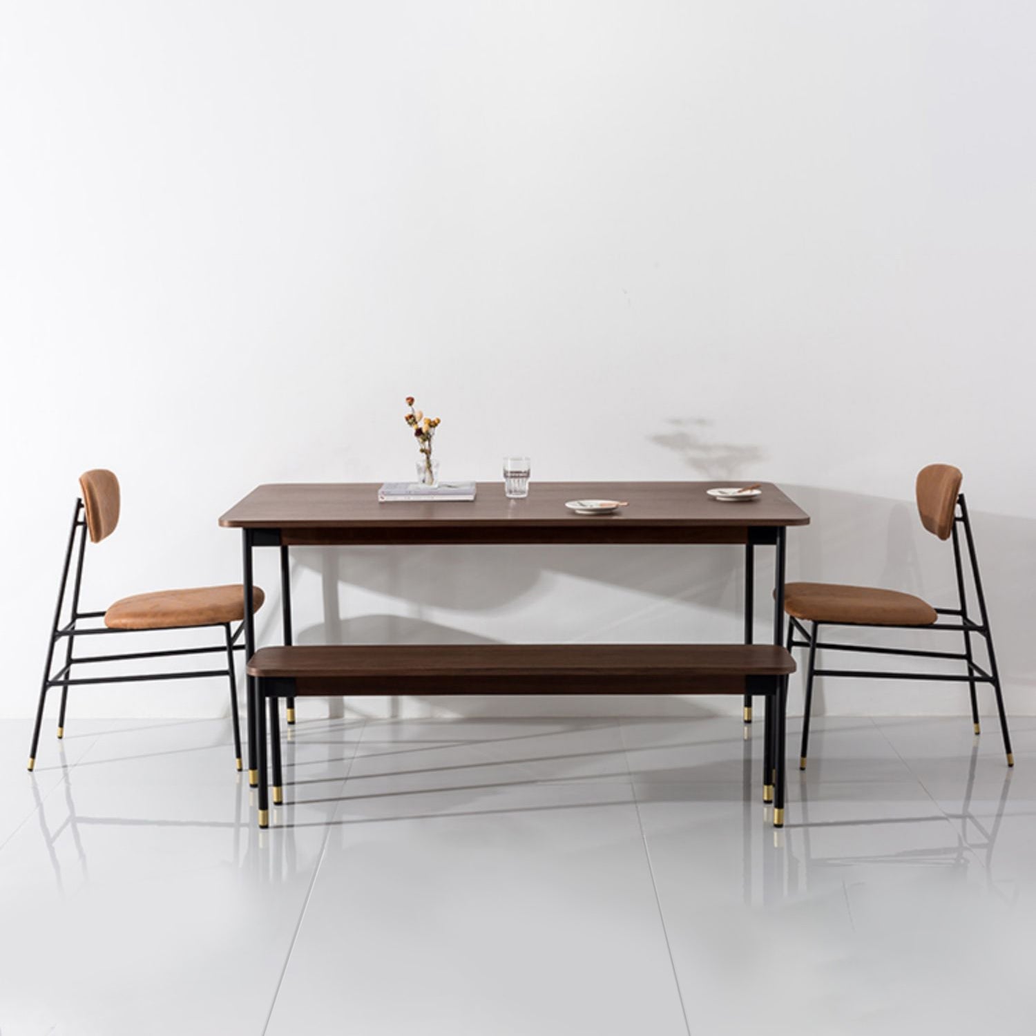 Rectangle Pine Solid Wood Table Luxury Dining Table in Brown with 4 Legs for Restaurant Clearhalo ' dining_table' 'Dining Tables & Seating' 'Dining Tables' 'furn' 'furn_dining_table' 'Furniture' 'furniture_dining_table' 'Kitchen & Dining Furniture' 'kitchen&dining_furn' 'kitchen' 'kitchen_dining_table' 3864672