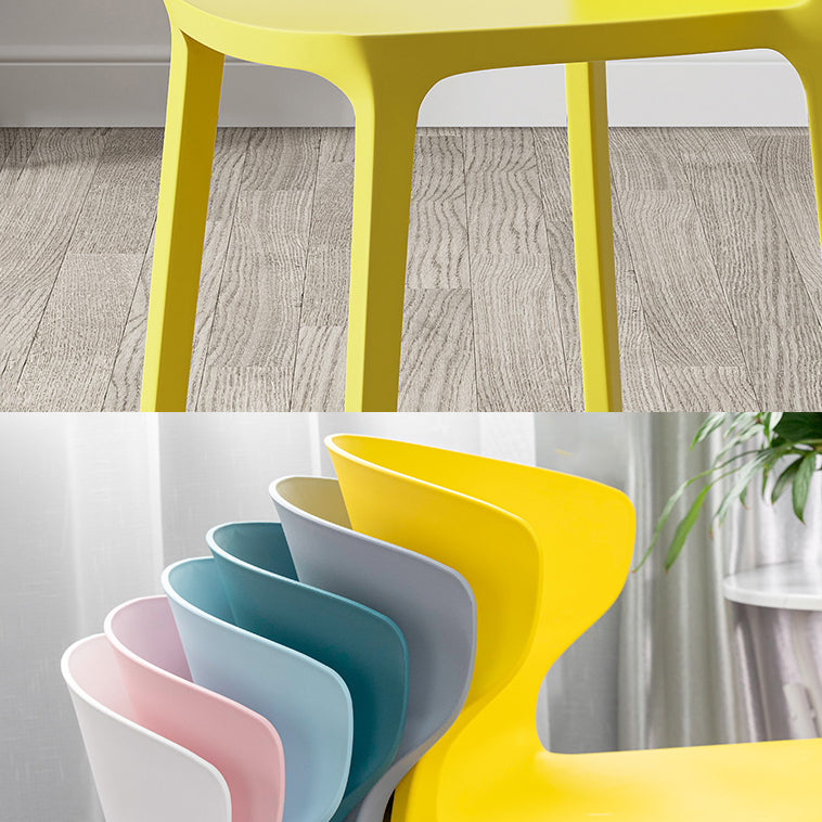 Scandinavian Conference Plastic Side Chair Matte Finish Wingback Dining Chair Clearhalo ' kitchen&dining_furn' 'Dining Chairs' 'Dining Tables & Seating' 'dining_chair' 'furn' 'furn_dining_chair' 'Furniture' 'furniture_dining_chair' 'Kitchen & Dining Furniture' 'kitchen' 3871488