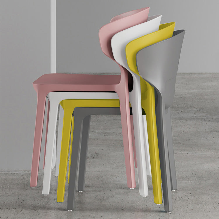 Scandinavian Conference Plastic Side Chair Matte Finish Wingback Dining Chair Clearhalo ' kitchen&dining_furn' 'Dining Chairs' 'Dining Tables & Seating' 'dining_chair' 'furn' 'furn_dining_chair' 'Furniture' 'furniture_dining_chair' 'Kitchen & Dining Furniture' 'kitchen' 3871490