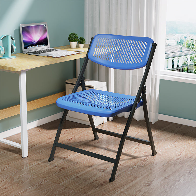 Modern Indoor-Outdoor Chair Home Metal Folding Open Back Dining Side Chair Blue 1 Piece Clearhalo ' kitchen&dining_furn' 'Dining Chairs' 'Dining Tables & Seating' 'dining_chair' 'furn' 'furn_dining_chair' 'Furniture' 'furniture_dining_chair' 'Kitchen & Dining Furniture' 'kitchen' 3871630