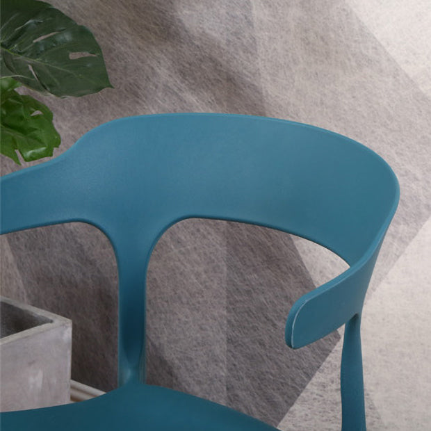 Modern Plastic Indoor-Outdoor Chair Home Stackable Open Back Dining Side Chair with Arm Clearhalo ' kitchen&dining_furn' 'Dining Chairs' 'Dining Tables & Seating' 'dining_chair' 'furn' 'furn_dining_chair' 'Furniture' 'furniture_dining_chair' 'Kitchen & Dining Furniture' 'kitchen' 3872338