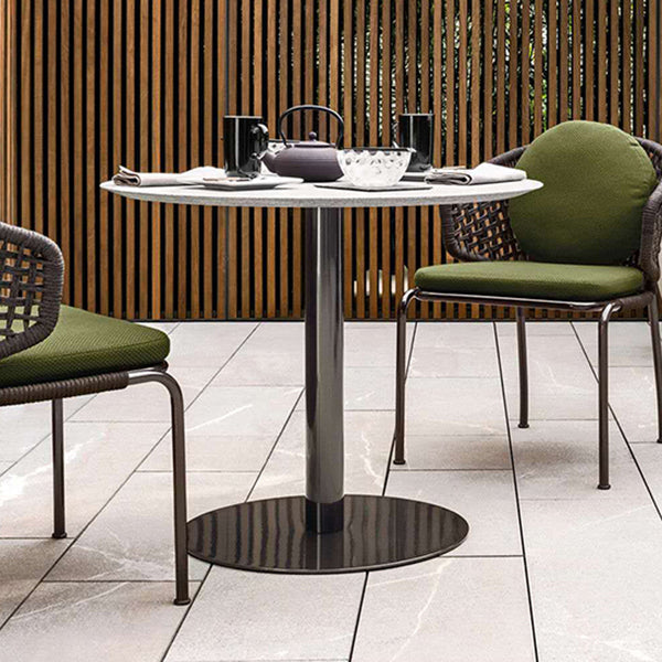 Metal Traditional Luxury Round Table Sintered Stone Table with Pedestal Base Clearhalo ' dining_table' 'Dining Tables & Seating' 'Dining Tables' 'furn' 'furn_dining_table' 'Furniture' 'furniture_dining_table' 'Kitchen & Dining Furniture' 'kitchen&dining_furn' 'kitchen' 'kitchen_dining_table' 3875701