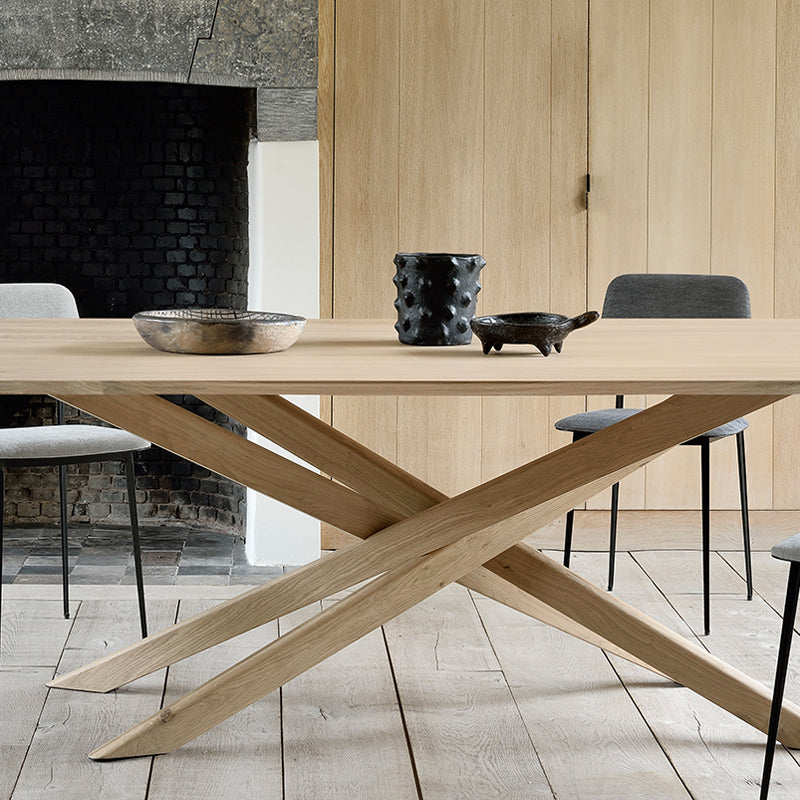 Rectangle Oak Solid Wood Table in Nature Modern Dining Table with Wooden Pedestal Clearhalo ' dining_table' 'Dining Tables & Seating' 'Dining Tables' 'furn' 'furn_dining_table' 'Furniture' 'furniture_dining_table' 'Kitchen & Dining Furniture' 'kitchen&dining_furn' 'kitchen' 'kitchen_dining_table' 3901018