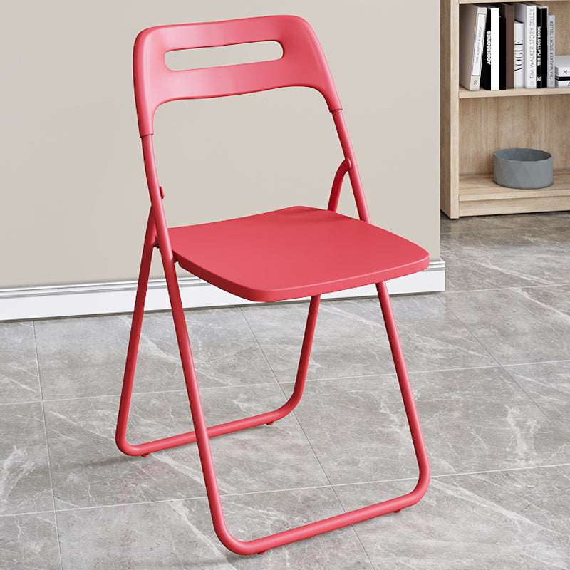Modern Indoor-Outdoor Chair Metal Home Folding Open Back Dining Side Chair Red 1 Piece Clearhalo ' kitchen&dining_furn' 'Dining Chairs' 'Dining Tables & Seating' 'dining_chair' 'furn' 'furn_dining_chair' 'Furniture' 'furniture_dining_chair' 'Kitchen & Dining Furniture' 'kitchen' 3944286