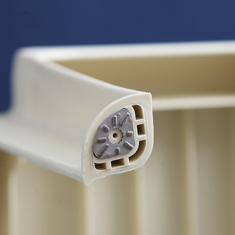 Plastic Scandinavian Night Market Side Chair Solid Back Light Color Dining Chair Clearhalo ' kitchen&dining_furn' 'Dining Chairs' 'Dining Tables & Seating' 'dining_chair' 'furn' 'furn_dining_chair' 'Furniture' 'furniture_dining_chair' 'Kitchen & Dining Furniture' 'kitchen' 3944417