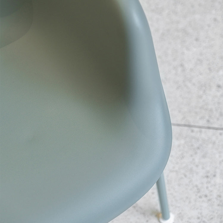 Scandinavian Style Plastic Dining Armchair Solid Back Single Side Chair for Home Use Clearhalo ' kitchen&dining_furn' 'Dining Chairs' 'Dining Tables & Seating' 'dining_chair' 'furn' 'furn_dining_chair' 'Furniture' 'furniture_dining_chair' 'Kitchen & Dining Furniture' 'kitchen' 3945182