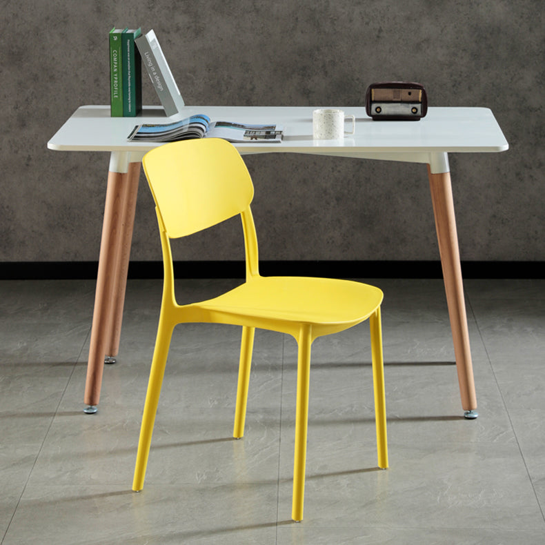 Modern Indoor-Outdoor Plastic Side Chair Open Back Dining Side Chair Clearhalo ' kitchen&dining_furn' 'Dining Chairs' 'Dining Tables & Seating' 'dining_chair' 'furn' 'furn_dining_chair' 'Furniture' 'furniture_dining_chair' 'Kitchen & Dining Furniture' 'kitchen' 3955896