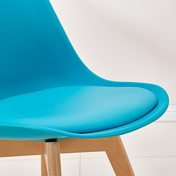 Contemporary Beech Wood Chairs Solid Back Side Kitchen Chair (Set of 4) Clearhalo ' kitchen&dining_furn' 'Dining Chairs' 'Dining Tables & Seating' 'dining_chair' 'Furniture' 'furniture_dining_chair' 'Kitchen & Dining Furniture' 'kitchen' 3956367