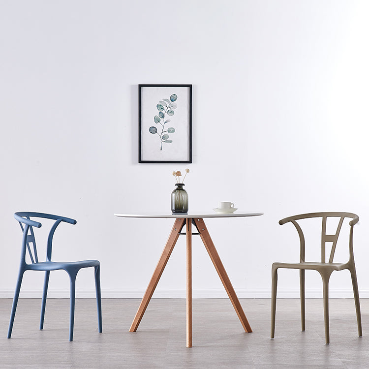 Scandinavian Plastic Armless Dining Chairs Stackable Dining Side Chair (Set of 4) Clearhalo ' kitchen&dining_furn' 'Dining Chairs' 'Dining Tables & Seating' 'dining_chair' 'furn' 'furn_dining_chair' 'Furniture' 'furniture_dining_chair' 'Kitchen & Dining Furniture' 'kitchen' 3956806