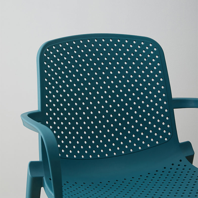 Contemporary Style Plastic Dining Arm Chairs Solid Back Stackable Chairs Clearhalo ' kitchen&dining_furn' 'Dining Chairs' 'Dining Tables & Seating' 'dining_chair' 'furn' 'furn_dining_chair' 'Furniture' 'furniture_dining_chair' 'Kitchen & Dining Furniture' 'kitchen' 3957695