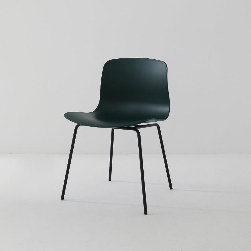 Contemporary Metal Dining Armless Chairs Plastic Dining Chairs for Restaurant Blackish Green 1 Piece Black Clearhalo ' kitchen&dining_furn' 'Dining Chairs' 'Dining Tables & Seating' 'dining_chair' 'furn' 'furn_dining_chair' 'Furniture' 'furniture_dining_chair' 'Kitchen & Dining Furniture' 'kitchen' 3966661