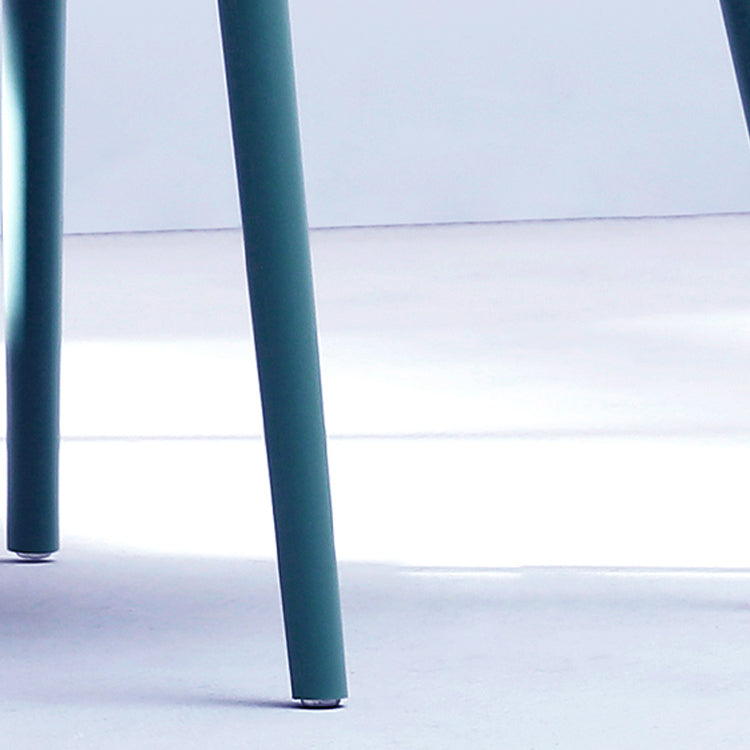 Scandinavian Plastic Chair Stackable Open Back Dining Chair in Matte Finish (Set of 4) Clearhalo ' kitchen&dining_furn' 'Dining Chairs' 'Dining Tables & Seating' 'dining_chair' 'furn' 'furn_dining_chair' 'Furniture' 'furniture_dining_chair' 'Kitchen & Dining Furniture' 'kitchen' 3966760