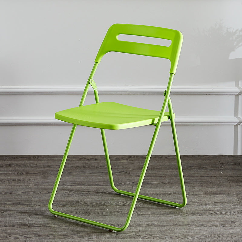 Modern Indoor-Outdoor Metal Side Chair Folding Armless Dining Side Chair Green 1 Piece Clearhalo ' kitchen&dining_furn' 'Dining Chairs' 'Dining Tables & Seating' 'dining_chair' 'furn' 'furn_dining_chair' 'Furniture' 'furniture_dining_chair' 'Kitchen & Dining Furniture' 'kitchen' 3967020