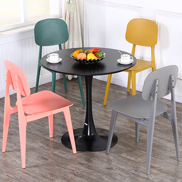 Open Back Armless Dining Chairs Scandinavian Plastic Dining Side Chair (Set of 4) Clearhalo ' kitchen&dining_furn' 'Dining Chairs' 'Dining Tables & Seating' 'dining_chair' 'furn' 'furn_dining_chair' 'Furniture' 'furniture_dining_chair' 'Kitchen & Dining Furniture' 'kitchen' 3968434