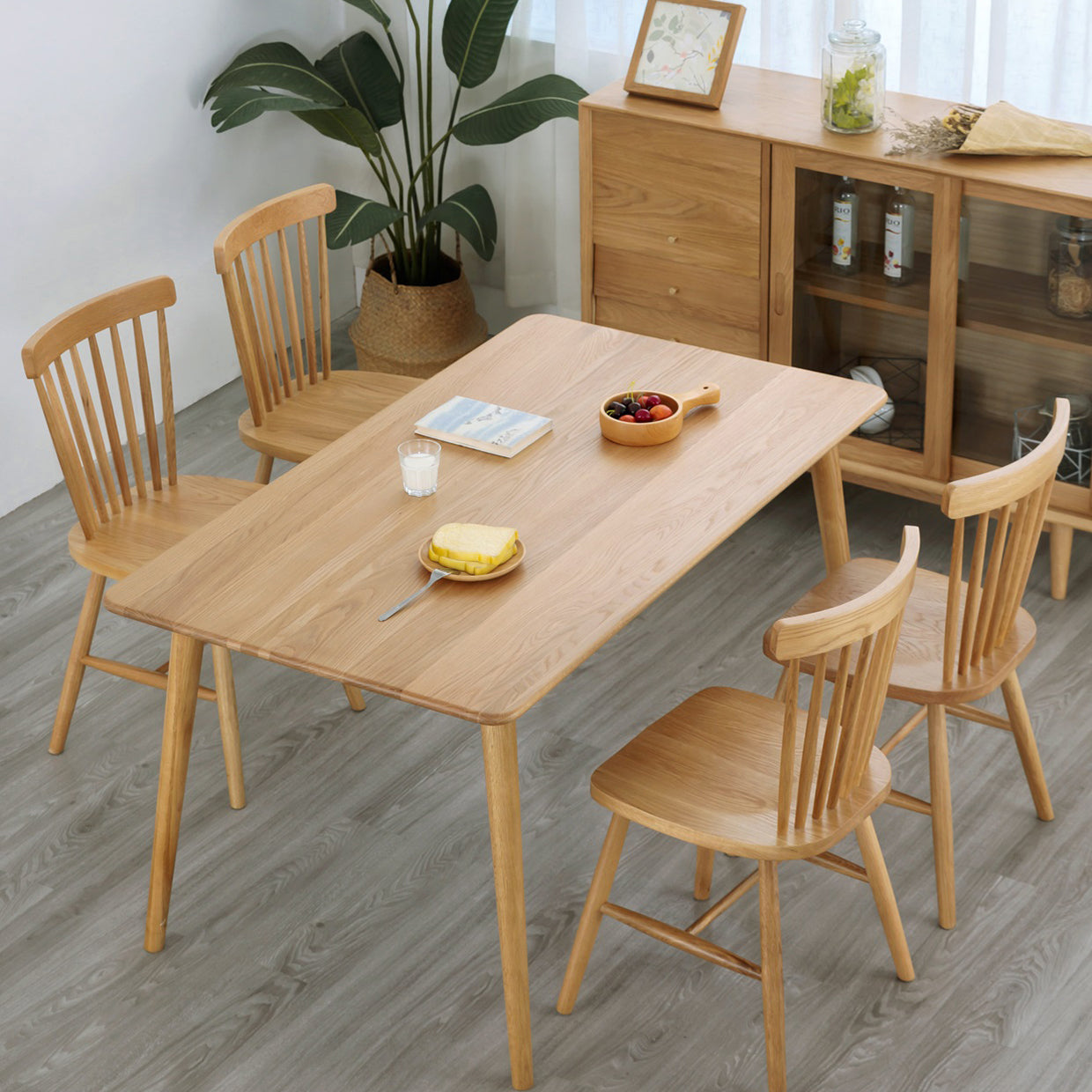 Rectangle Oak Wood Dining Table in Nature Modern Kitchen Table with 4 Legs Clearhalo ' dining_table' 'Dining Tables & Seating' 'Dining Tables' 'furn' 'furn_dining_table' 'Furniture' 'furniture_dining_table' 'Kitchen & Dining Furniture' 'kitchen&dining_furn' 'kitchen' 'kitchen_dining_table' 3969866