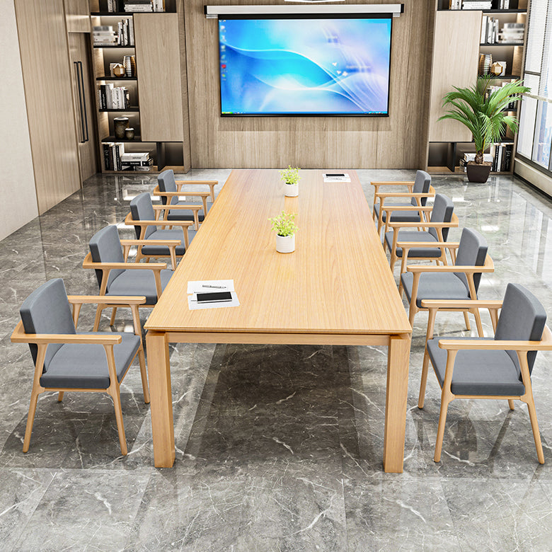 Rectangle Wood Color Dining Table Solid Wood Table Minimalist with 4 Legs Clearhalo ' dining_table' 'Dining Tables & Seating' 'Dining Tables' 'furn' 'furn_dining_table' 'Furniture' 'furniture_dining_table' 'Kitchen & Dining Furniture' 'kitchen&dining_furn' 'kitchen' 'kitchen_dining_table' 3980549