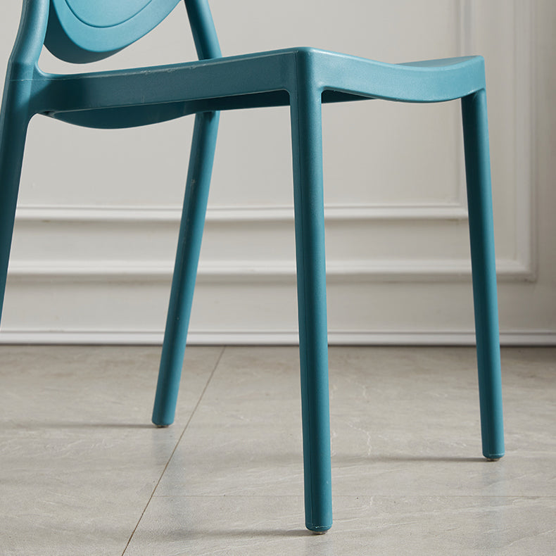 Scandinavian Plastic Armless Dining Chairs Stackable Dining Side Chairs (Set of 4) Clearhalo ' kitchen&dining_furn' 'Dining Chairs' 'Dining Tables & Seating' 'dining_chair' 'furn' 'furn_dining_chair' 'Furniture' 'furniture_dining_chair' 'Kitchen & Dining Furniture' 'kitchen' 3998543