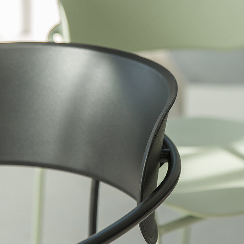 Industrial Style Kitchen Dining Chairs Dining Stackable Arm Chairs with Metal Legs (Set of 4) Clearhalo ' kitchen&dining_furn' 'Dining Chairs' 'Dining Tables & Seating' 'dining_chair' 'furn' 'furn_dining_chair' 'Furniture' 'furniture_dining_chair' 'Kitchen & Dining Furniture' 'kitchen' 3999055