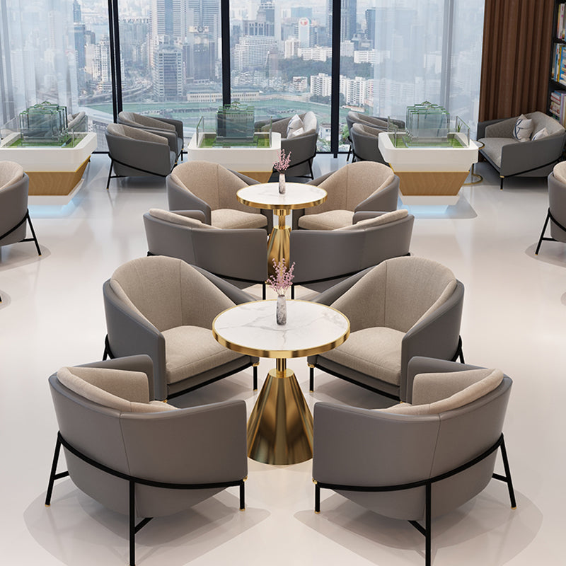 Metal Traditional Luxury Round Table Marble Top Table for Kitchen Clearhalo ' dining_table' 'Dining Tables & Seating' 'Dining Tables' 'furn' 'furn_dining_table' 'Furniture' 'furniture_dining_table' 'Kitchen & Dining Furniture' 'kitchen&dining_furn' 'kitchen' 'kitchen_dining_table' 4020474